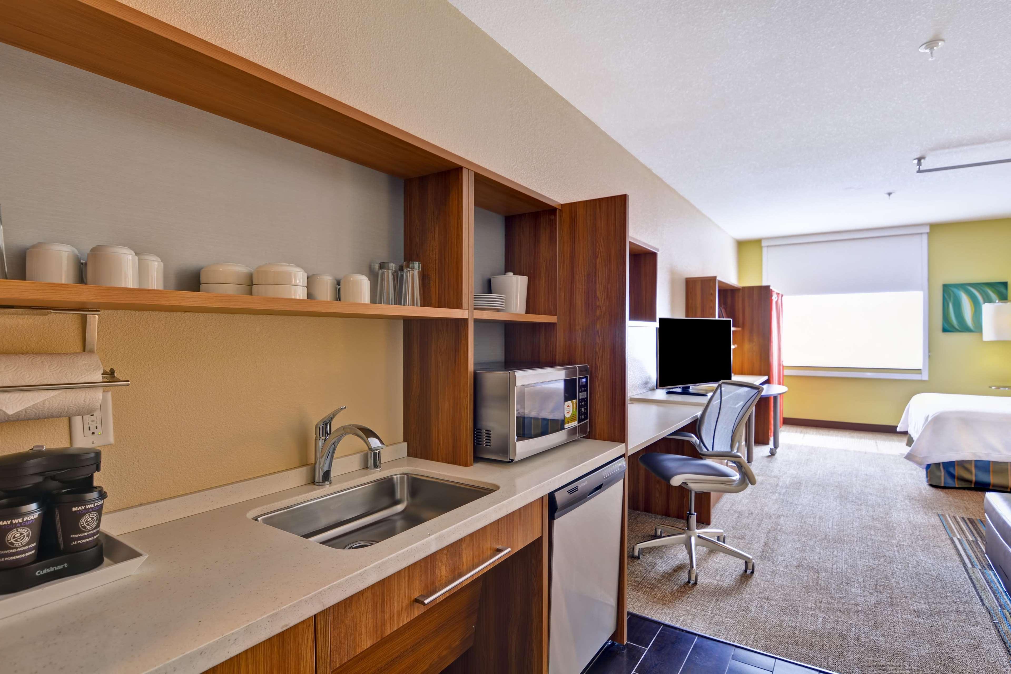 Home2 Suites By Hilton Albuquerque Downtown/University Экстерьер фото
