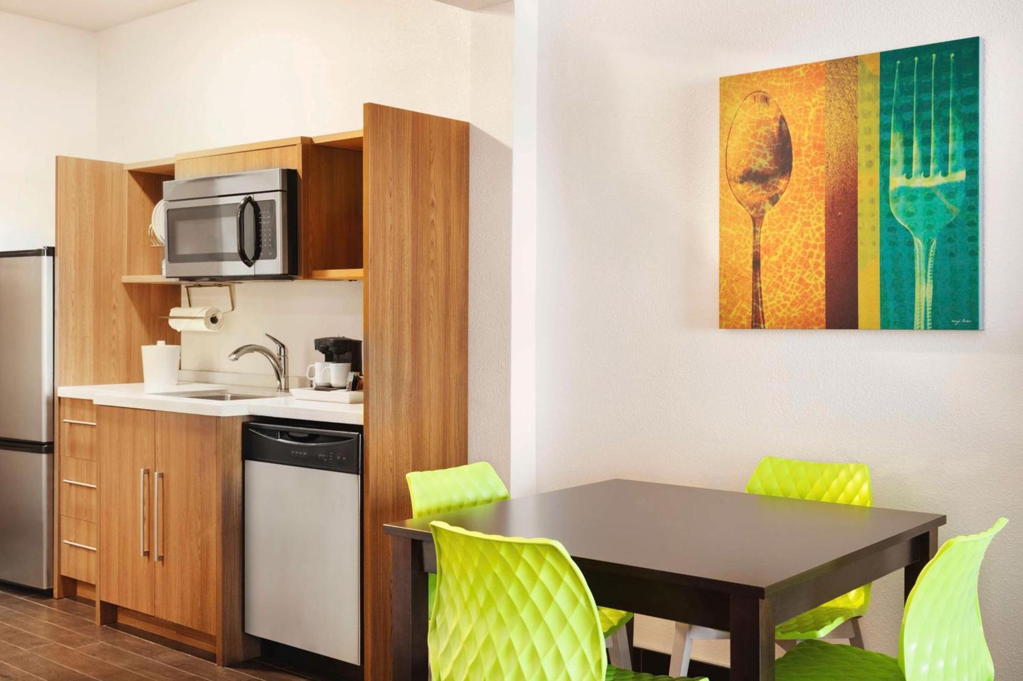 Home2 Suites By Hilton Albuquerque Downtown/University Экстерьер фото