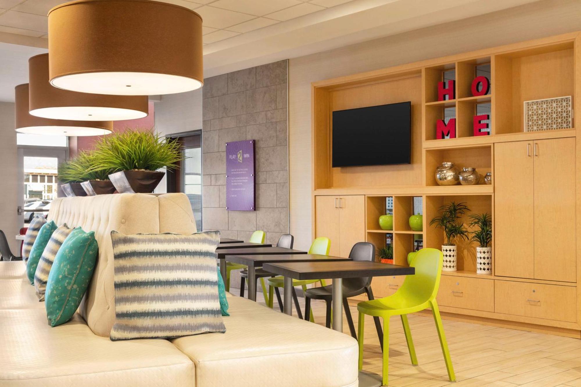Home2 Suites By Hilton Albuquerque Downtown/University Экстерьер фото