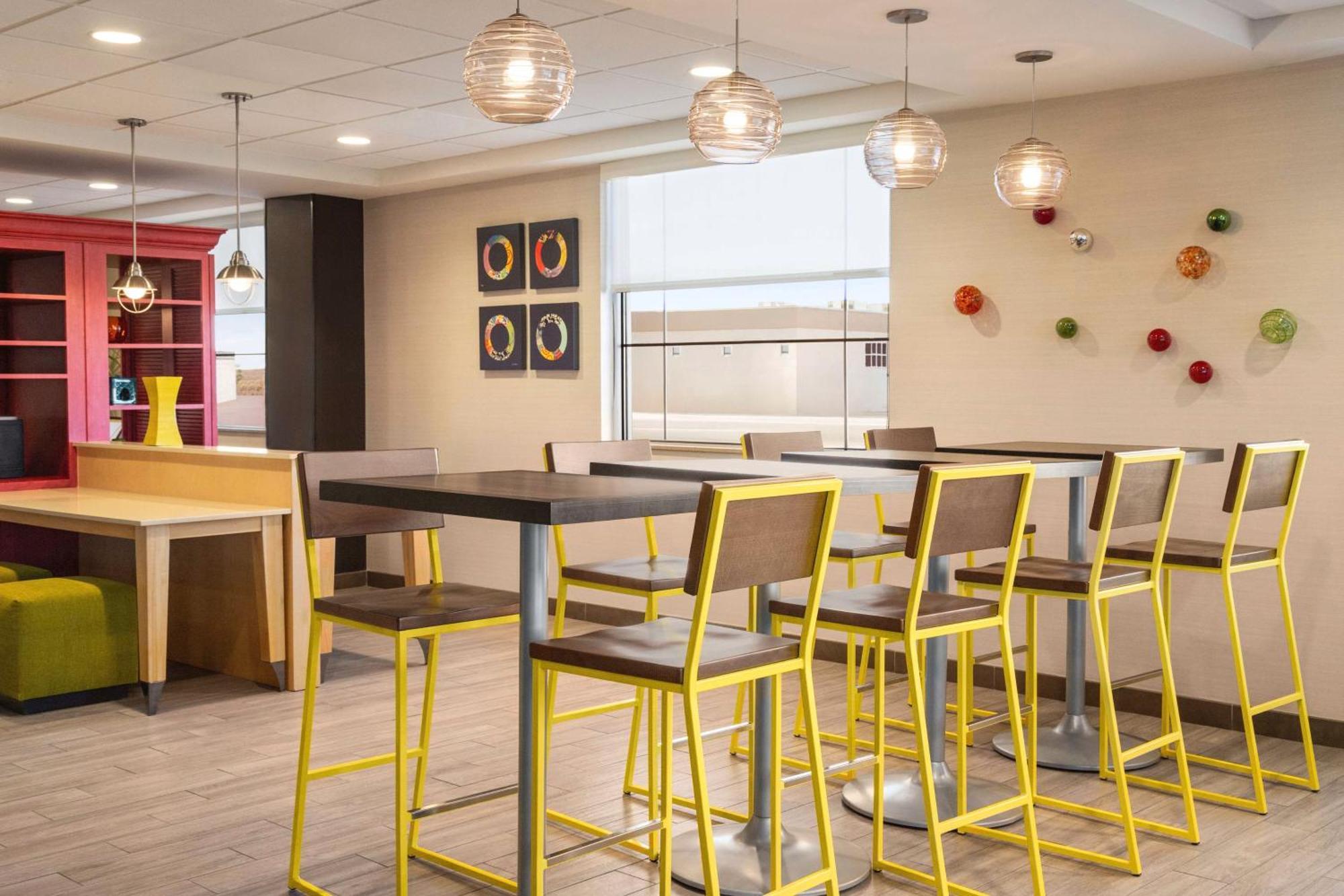 Home2 Suites By Hilton Albuquerque Downtown/University Экстерьер фото