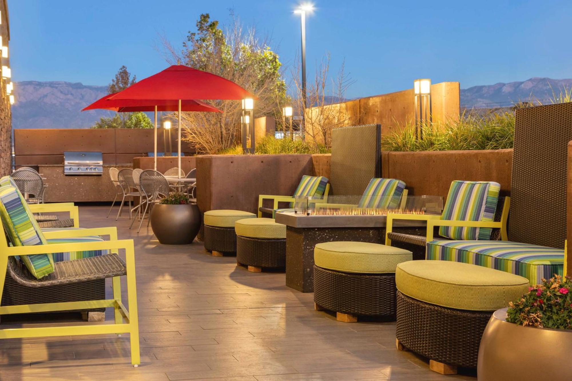 Home2 Suites By Hilton Albuquerque Downtown/University Экстерьер фото